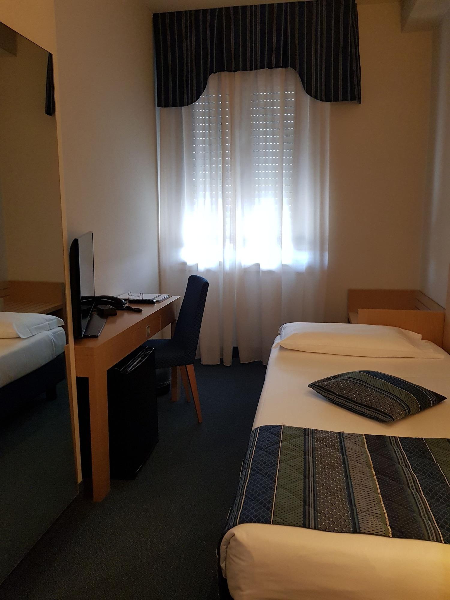 Best Western Hotel Cristallo Mantova Virgilio Eksteriør billede